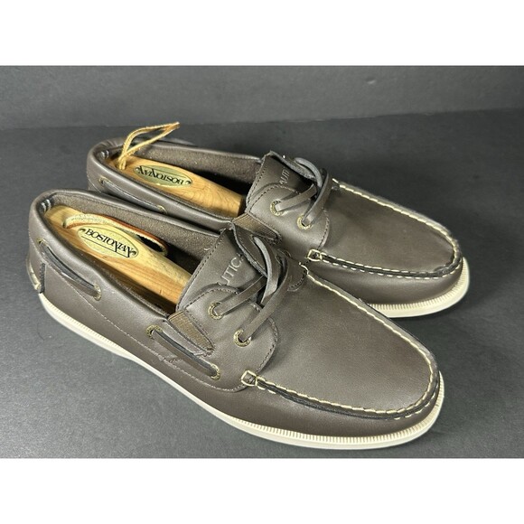 Nautica Linder Brown Moc Toe Low Top Slip On Boat Shoes Size 9.5 - Picture 1 of 8